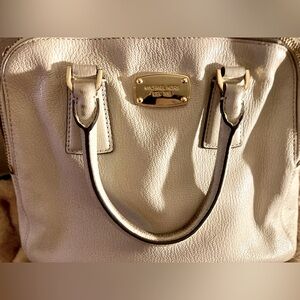 Vintage Michael Kors Off White Leather & Gold Bag